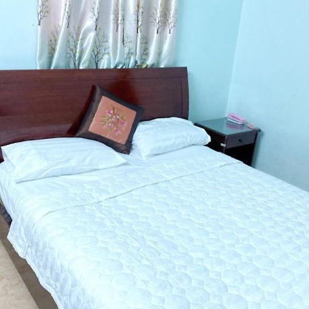 הו צ'י מין סיטי Ha Trang Hotel מראה חיצוני תמונה