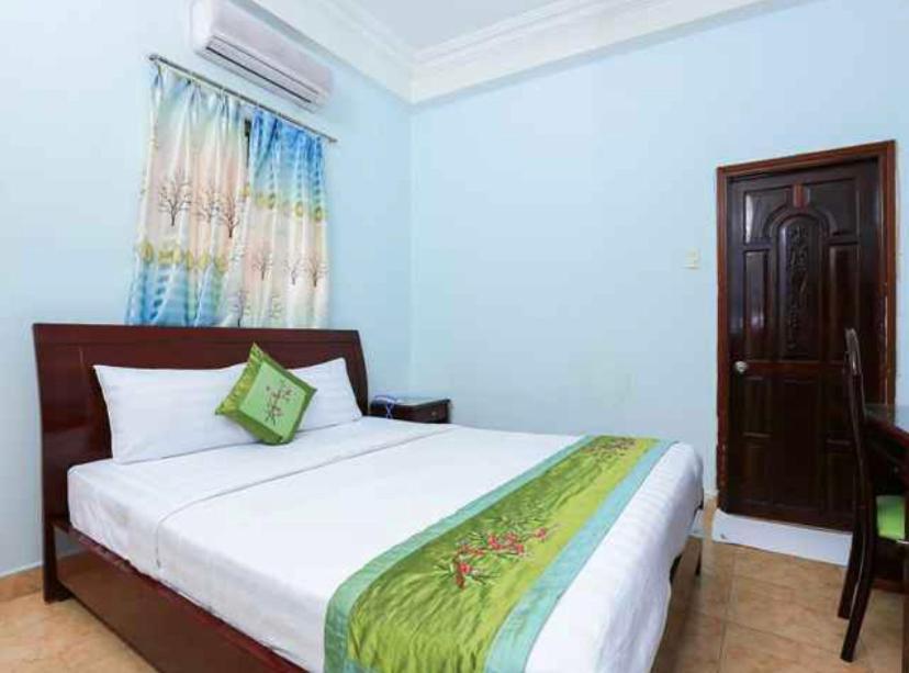 הו צ'י מין סיטי Ha Trang Hotel מראה חיצוני תמונה